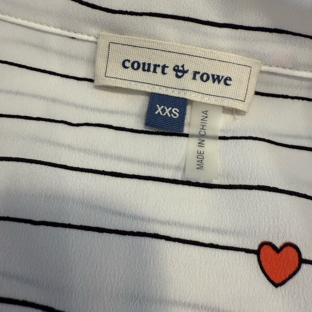 Court & Rowe heart striped ruffled button up top SZ XXS - Picture 4 of 12